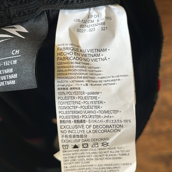 NWT!! Nike 3Brand shorts, size small - Picture 10 of 10